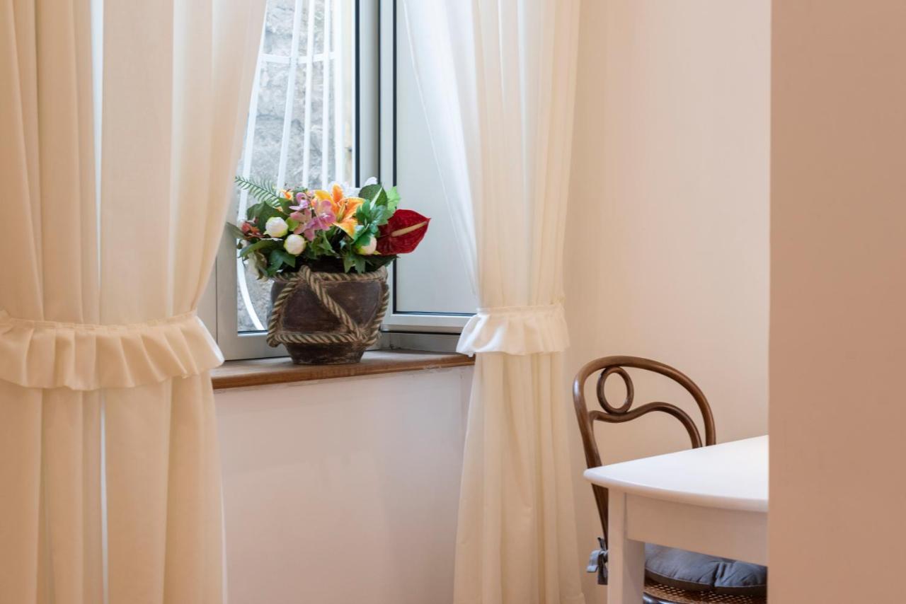 Pignatelli Rooms Napoli Eksteriør billede