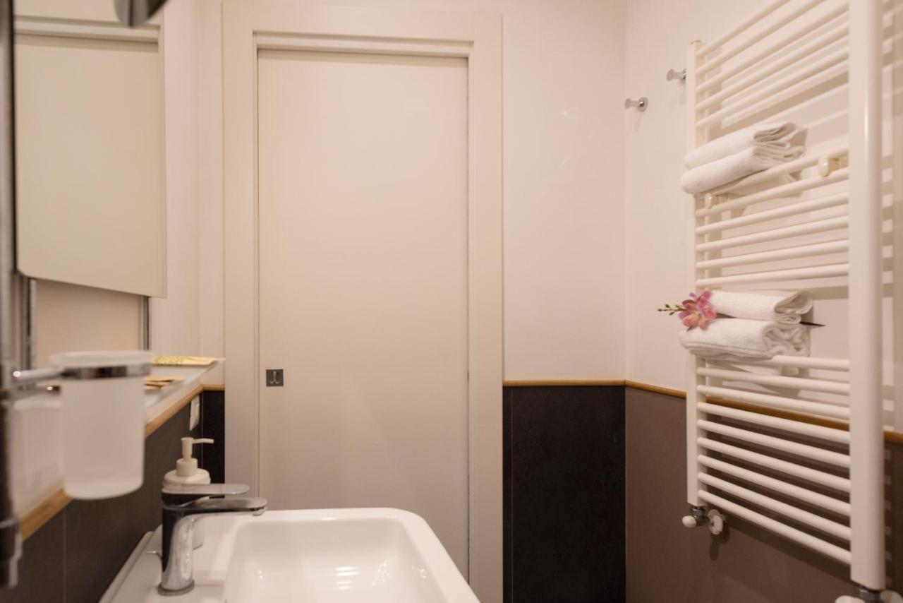 Pignatelli Rooms Napoli Eksteriør billede
